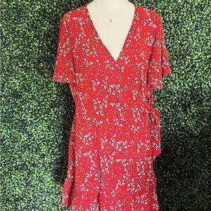 Xl but fits L floral red wrap dress